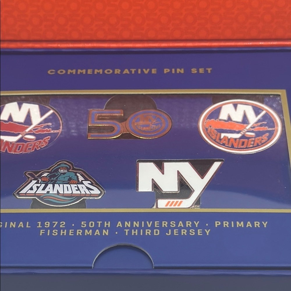 NY Islanders 50th anniversary Commemorative Pin Set with Blue and Orange Box - Picture 3 of 6